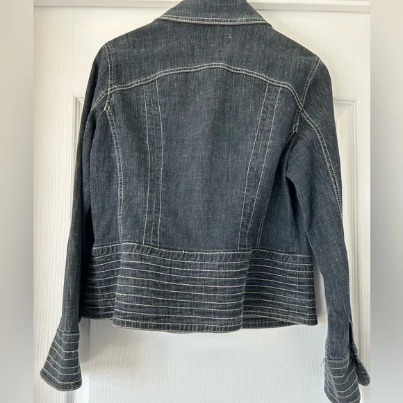 Denim jacket - Picture 4 of 6